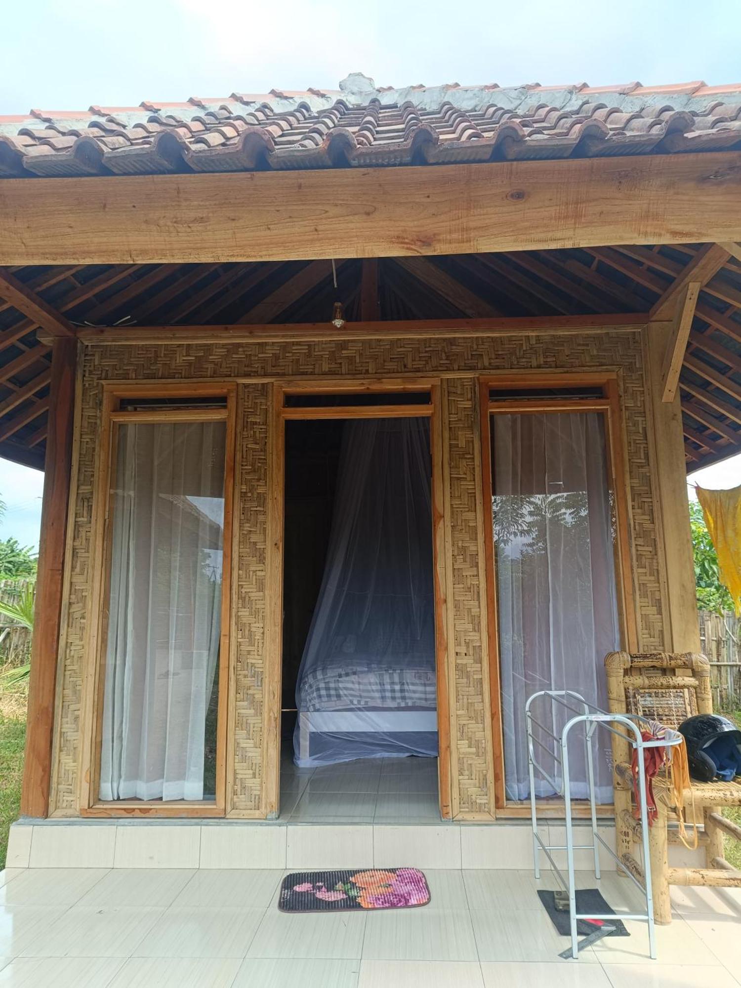 Отель Melody Surf - Ekas Lombok Экстерьер фото
